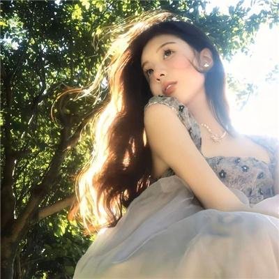 小楼春正浓